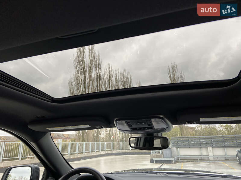 Позашляховик / Кросовер Dodge Durango 2018 в Києві фото 6 Позашляховик / Кросовер Dodge Durango 2018 в Києві