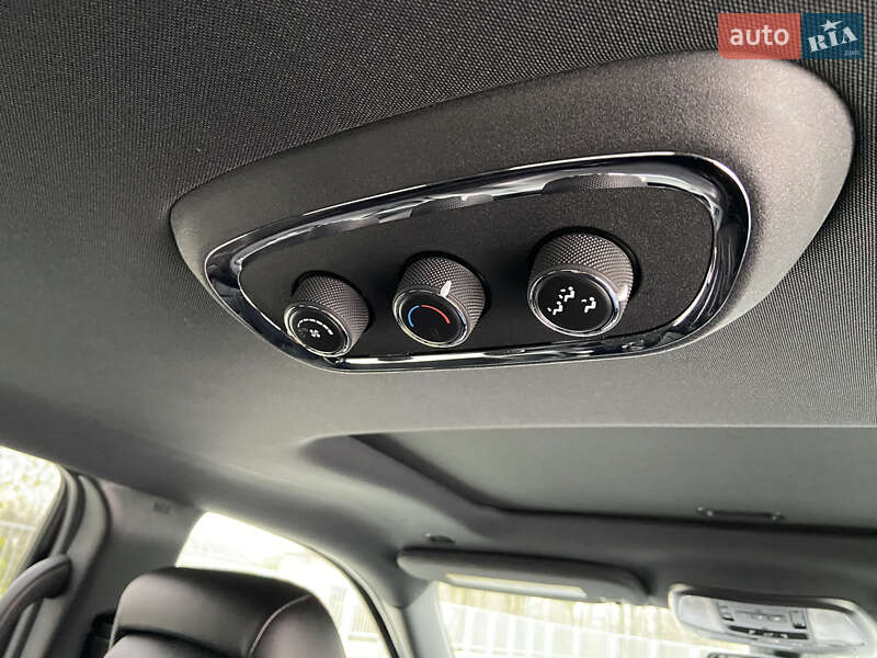 Позашляховик / Кросовер Dodge Durango 2018 в Києві фото 5 Позашляховик / Кросовер Dodge Durango 2018 в Києві