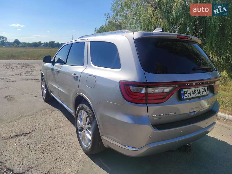 Внедорожник / Кроссовер Dodge Durango 2016 в Южном