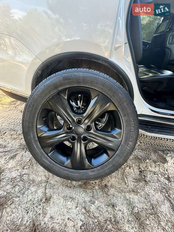 Внедорожник / Кроссовер Dodge Durango 2015 в Павлограде