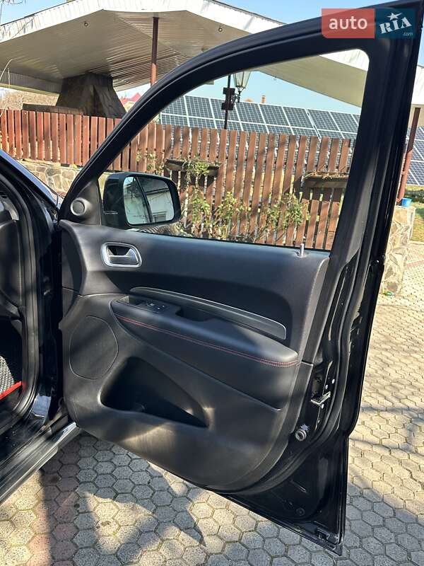 Позашляховик / Кросовер Dodge Durango 2019 в Ужгороді