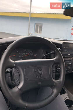 Внедорожник / Кроссовер Dodge Durango 2003 в 