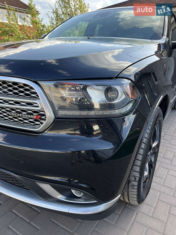 Позашляховик / Кросовер Dodge Durango 2016 в Рівному