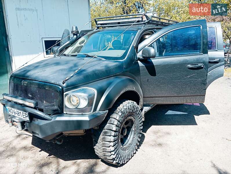 Позашляховик / Кросовер Dodge Durango 2004 в Львові