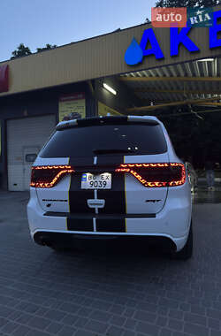Внедорожник / Кроссовер Dodge Durango 2017 в 