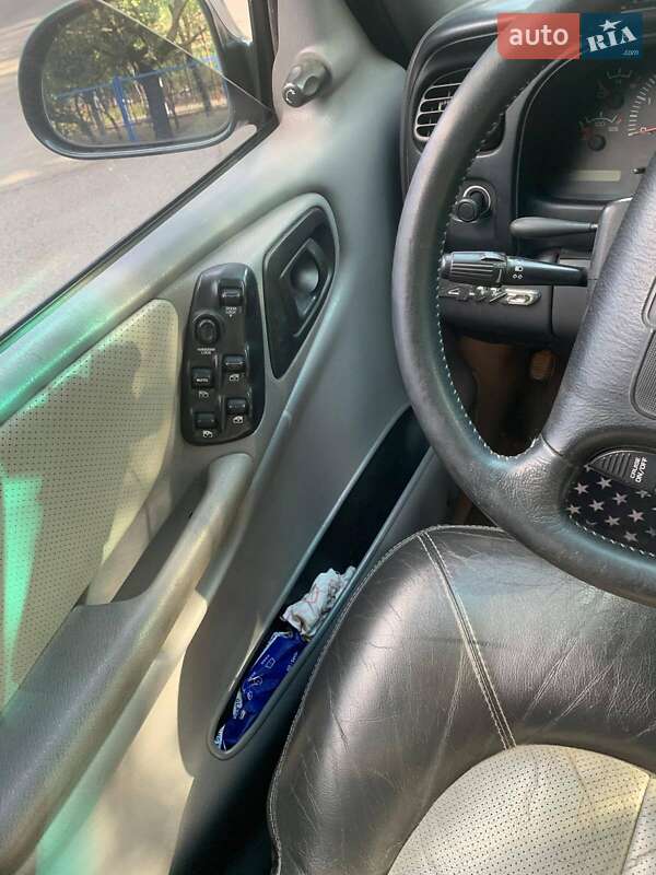 Позашляховик / Кросовер Dodge Durango 1998 в Миколаєві