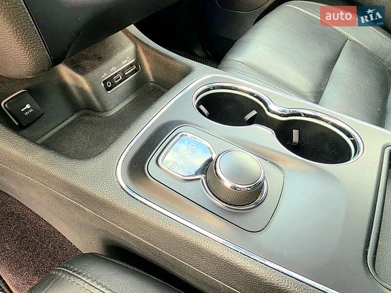 Внедорожник / Кроссовер Dodge Durango 2016 в Львове фото 23 Внедорожник / Кроссовер Dodge Durango 2016 в Львове