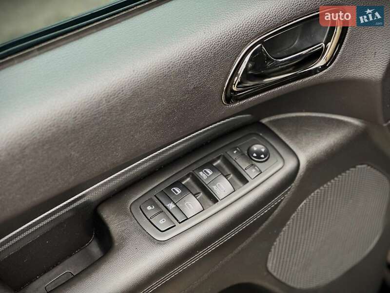 Внедорожник / Кроссовер Dodge Durango 2019 в Киеве фото 22 Внедорожник / Кроссовер Dodge Durango 2019 в Киеве