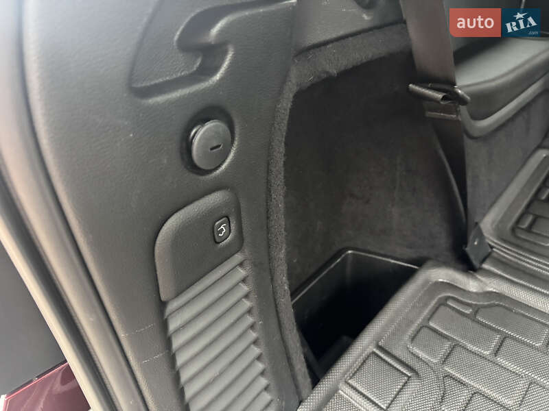 Внедорожник / Кроссовер Dodge Durango 2017 в Киеве