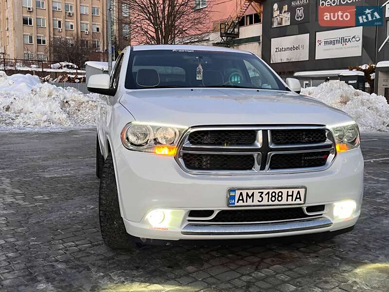 Позашляховик / Кросовер Dodge Durango 2013 в Львові