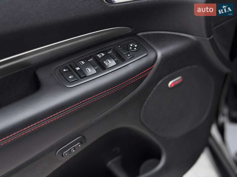 Внедорожник / Кроссовер Dodge Durango 2017 в Киеве фото 21 Внедорожник / Кроссовер Dodge Durango 2017 в Киеве