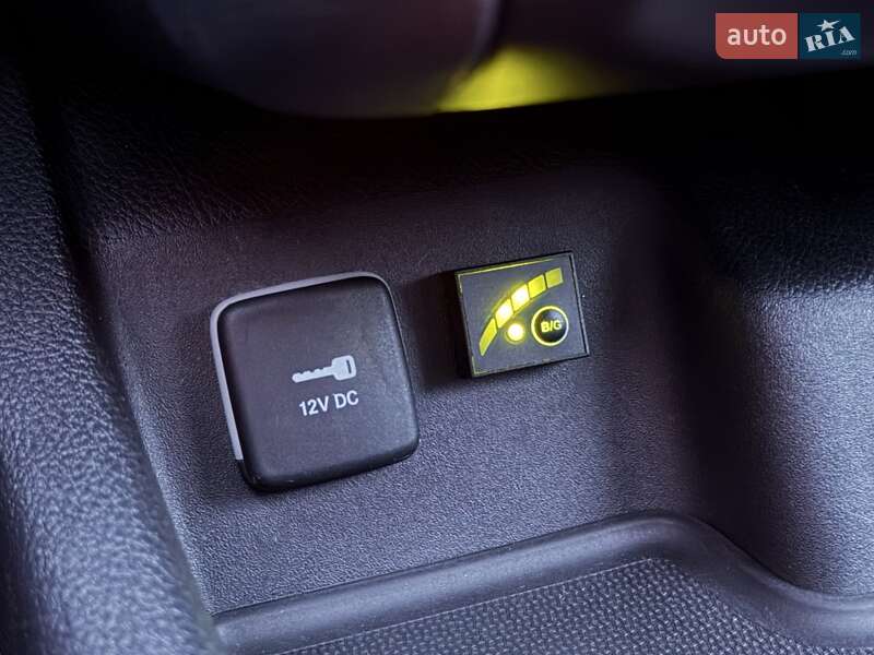 Внедорожник / Кроссовер Dodge Durango 2017 в Киеве фото 41 Внедорожник / Кроссовер Dodge Durango 2017 в Киеве