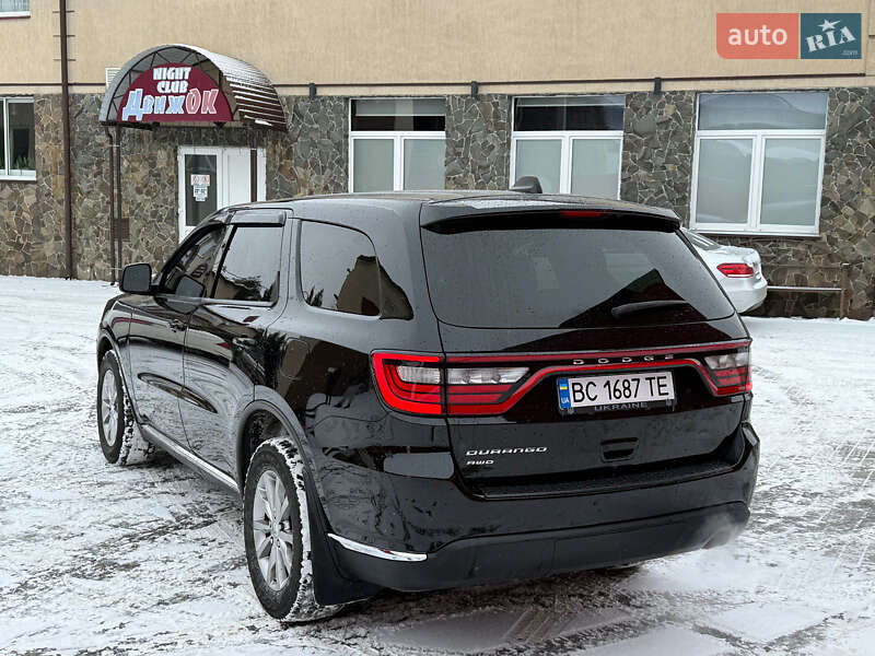 Позашляховик / Кросовер Dodge Durango 2017 в Володимирі
