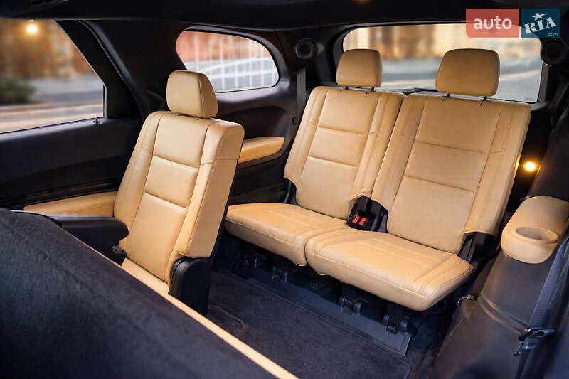 Внедорожник / Кроссовер Dodge Durango 2015 в Нетешине