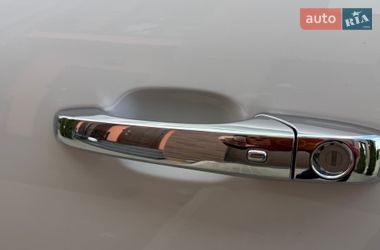 Позашляховик / Кросовер Dodge Durango 2019 в Вараші