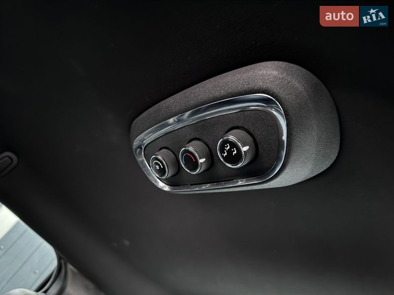 Внедорожник / Кроссовер Dodge Durango 2018 в Киеве