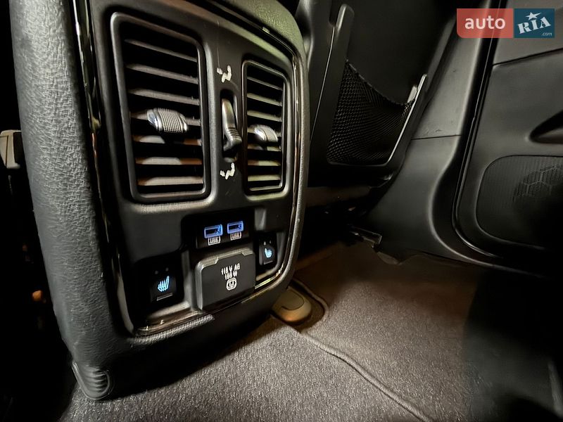 Позашляховик / Кросовер Dodge Durango 2020 в Одесі
