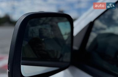 Позашляховик / Кросовер Dodge Durango 2018 в Чернівцях