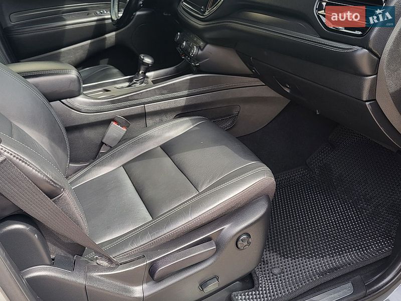 Внедорожник / Кроссовер Dodge Durango 2020 в Ромнах