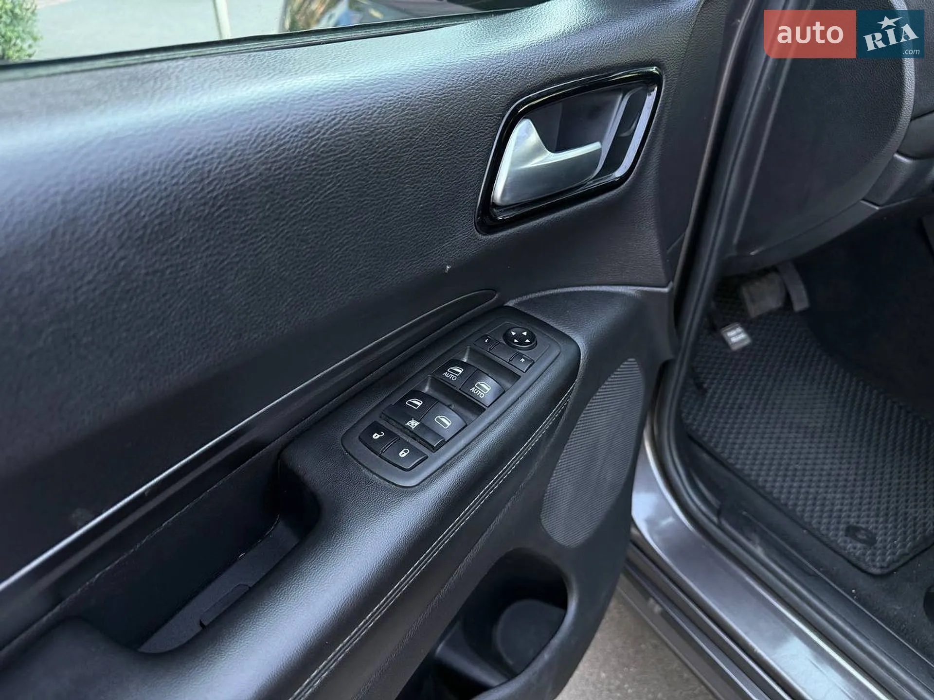 2021 Dodge Durango - мініатюра 10