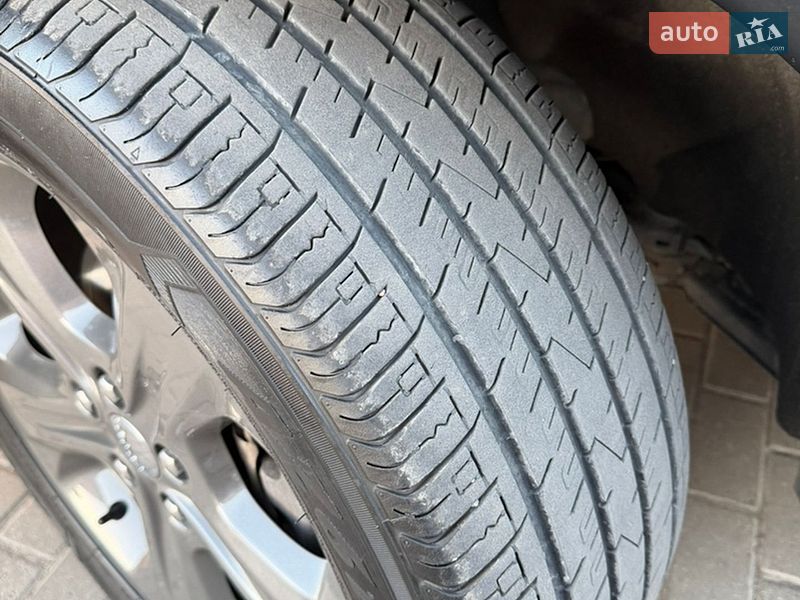 Позашляховик / Кросовер Dodge Durango 2014 в Володимирі