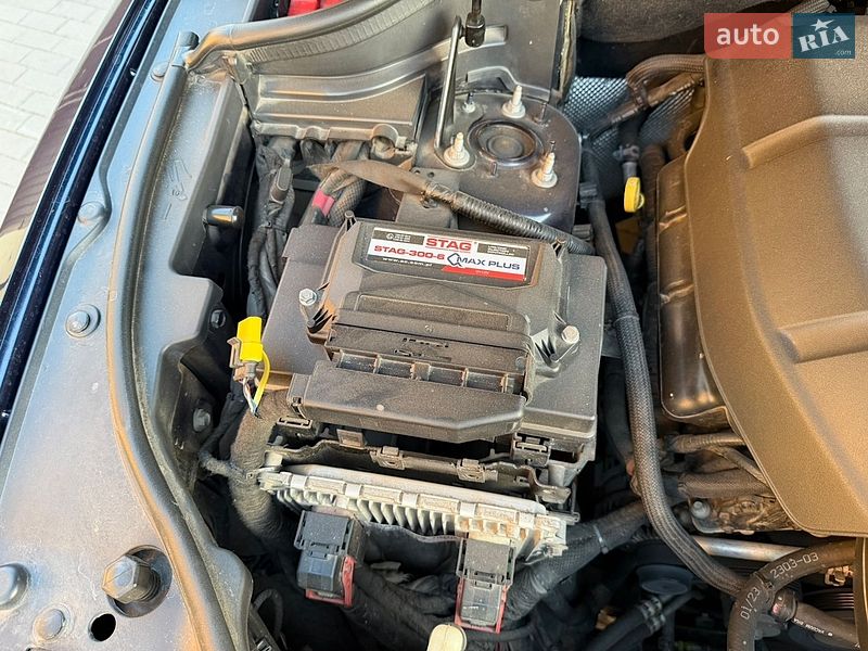 Позашляховик / Кросовер Dodge Durango 2014 в Володимирі
