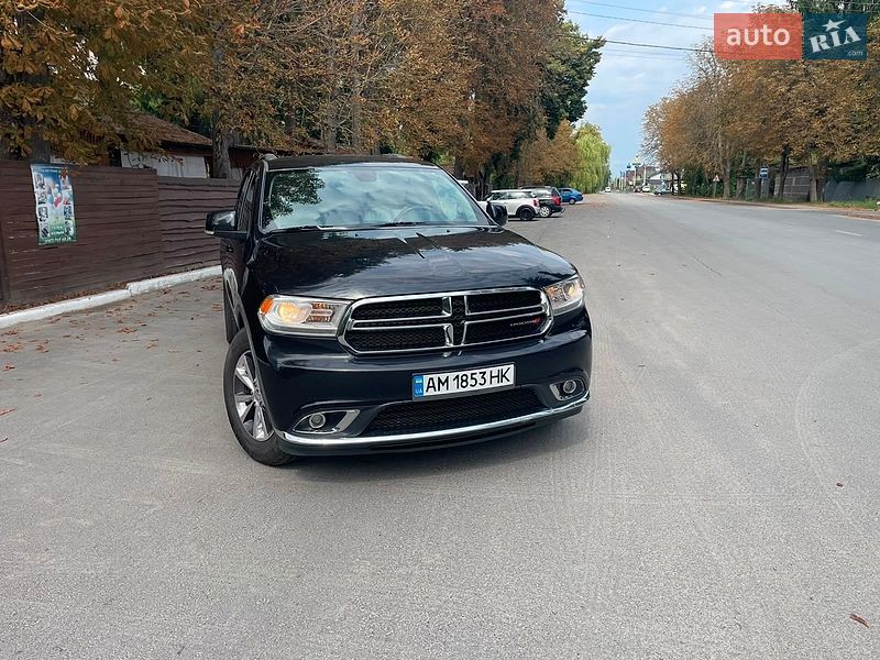 Внедорожник / Кроссовер Dodge Durango 2016 в Звягеле