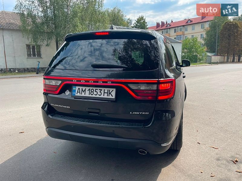 Внедорожник / Кроссовер Dodge Durango 2016 в Звягеле