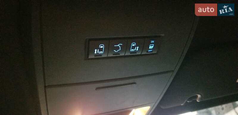 Минивэн Dodge Grand Caravan 2017 в Львове