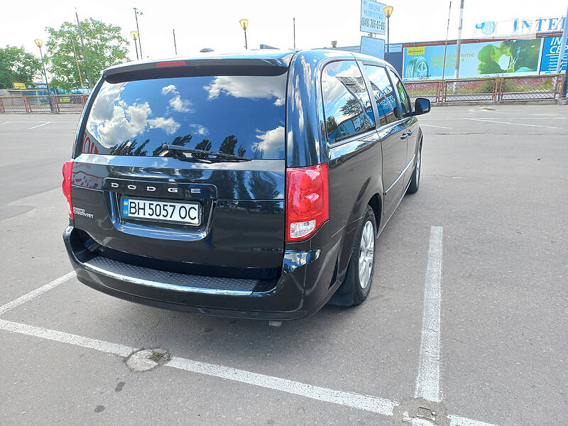 Минивэн Dodge Grand Caravan 2016 в Одессе