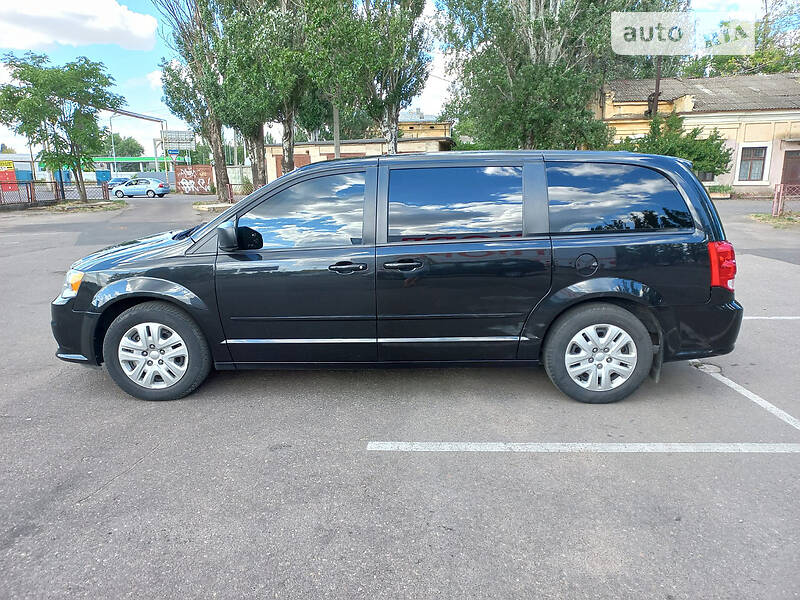 Минивэн Dodge Grand Caravan 2016 в Одессе