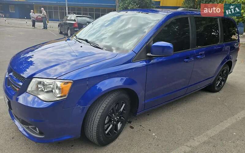 Мінівен Dodge Grand Caravan 2019 в Одесі