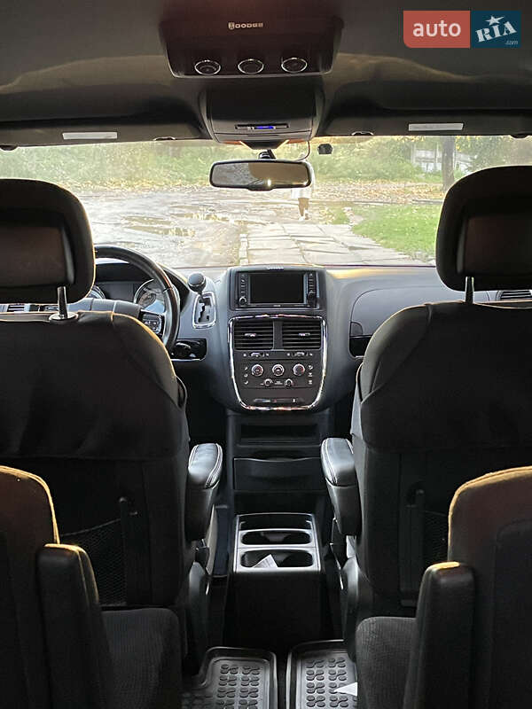 Минивэн Dodge Grand Caravan 2018 в Дрогобыче
