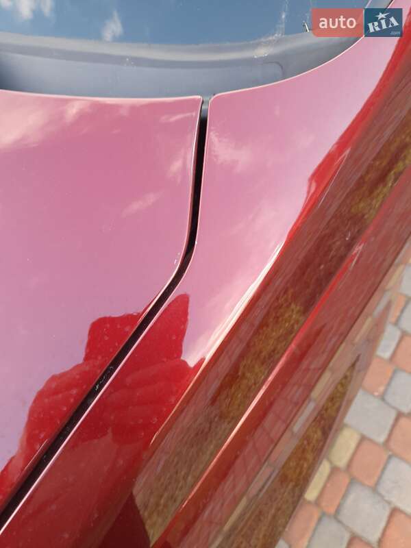 Мінівен Dodge Grand Caravan 2016 в Києві