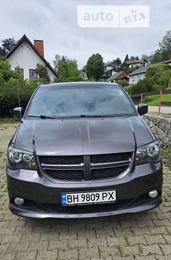 Мінівен Dodge Grand Caravan 2017 в Одесі