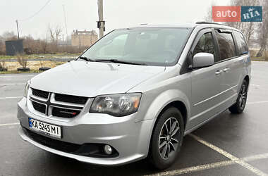 Мінівен Dodge Grand Caravan 2017 в 