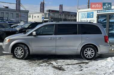 Мінівен Dodge Grand Caravan 2017 в Києві