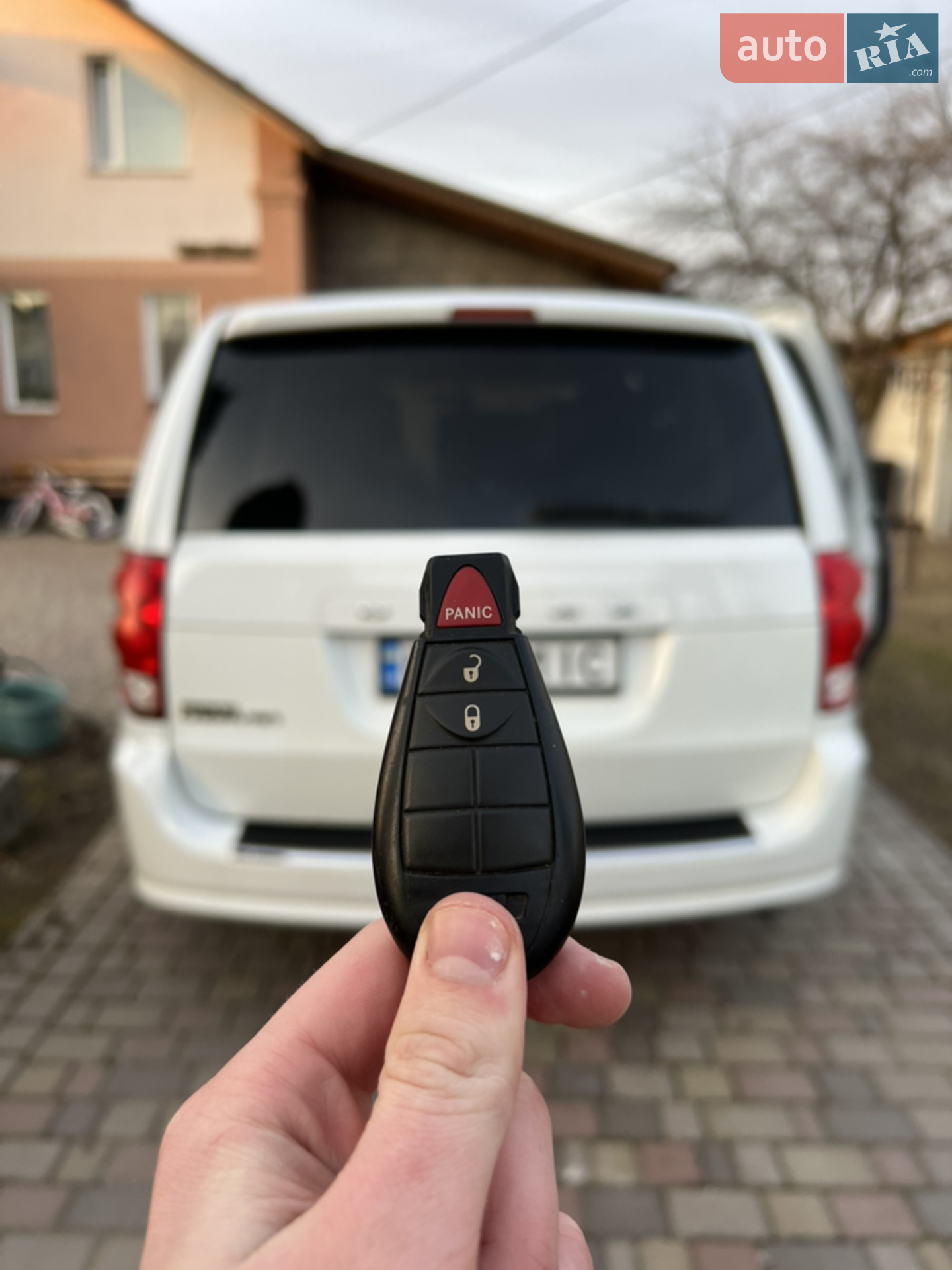 2014 Dodge Caravan - мініатюра 3