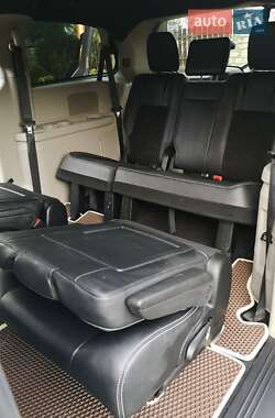 Минивэн Dodge Grand Caravan 2020 в 