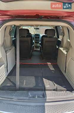 Минивэн Dodge Grand Caravan 2016 в 