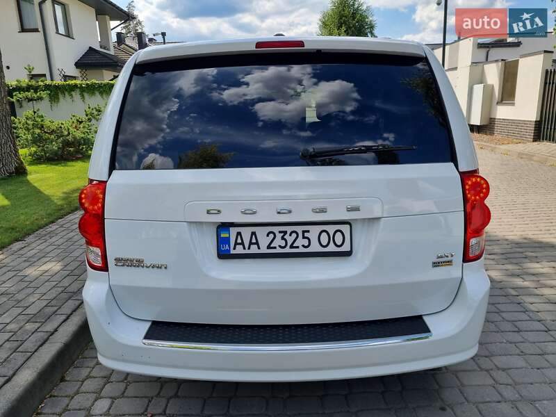 Минивэн Dodge Grand Caravan 2019 в Киеве фото 4 Минивэн Dodge Grand Caravan 2019 в Киеве