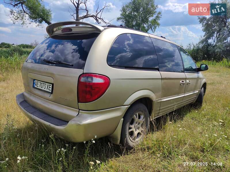 Минивэн Dodge Grand Caravan 2003 в Барвенкове
