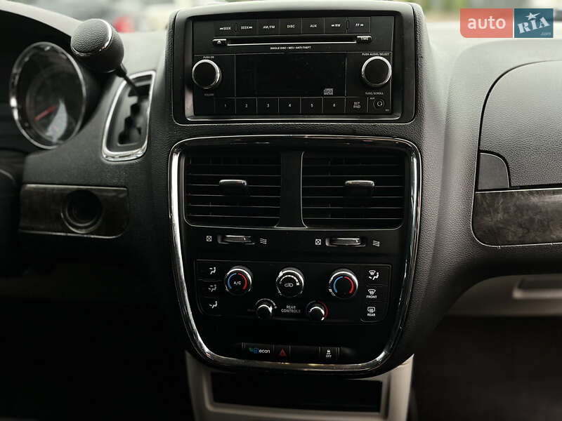 Минивэн Dodge Grand Caravan 2014 в Ровно фото 28 Минивэн Dodge Grand Caravan 2014 в Ровно