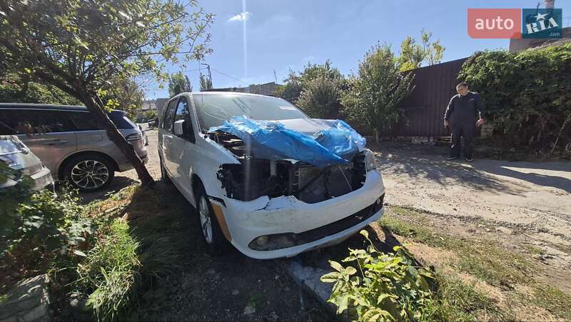 Минивэн Dodge Grand Caravan 2020 в Одессе