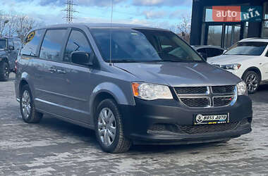 Мінівен Dodge Grand Caravan 2017 в Чернівцях