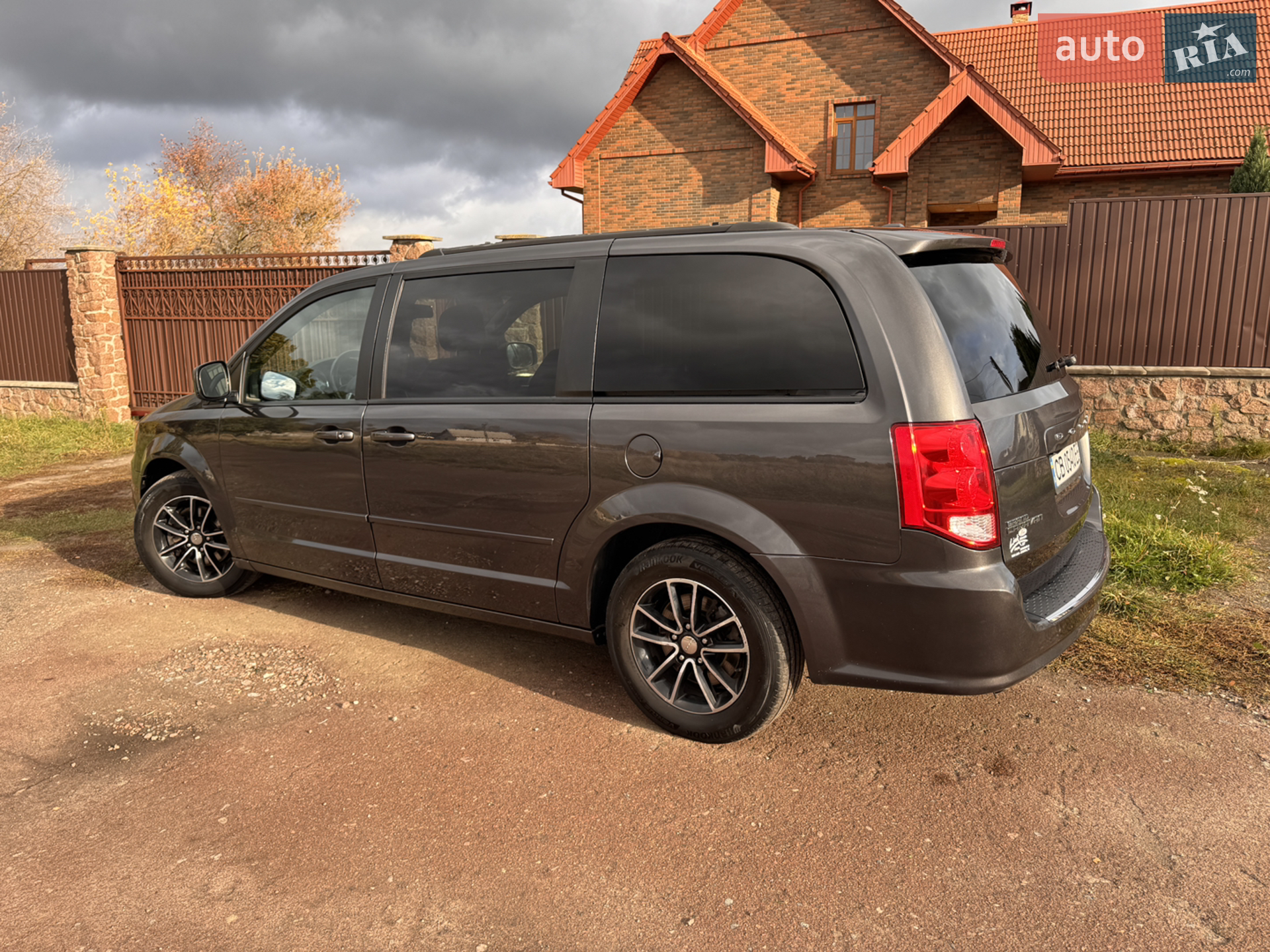 2017 Dodge Caravan - мініатюра 4