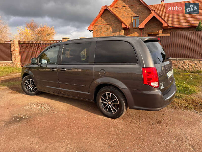 Мінівен Dodge Grand Caravan 2017 в Ніжині фото 4 Мінівен Dodge Grand Caravan 2017 в Ніжині