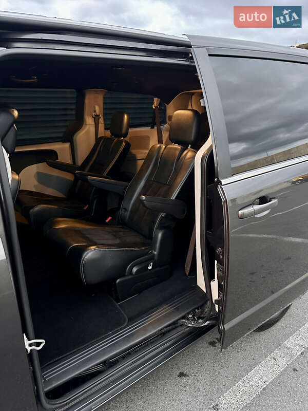 Мінівен Dodge Grand Caravan 2020 в Львові фото 9 Мінівен Dodge Grand Caravan 2020 в Львові