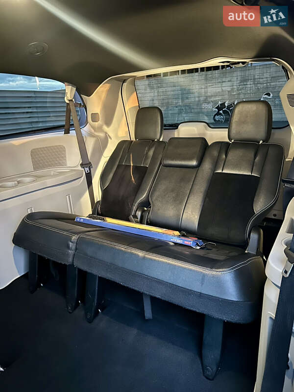 Мінівен Dodge Grand Caravan 2020 в Львові фото 12 Мінівен Dodge Grand Caravan 2020 в Львові