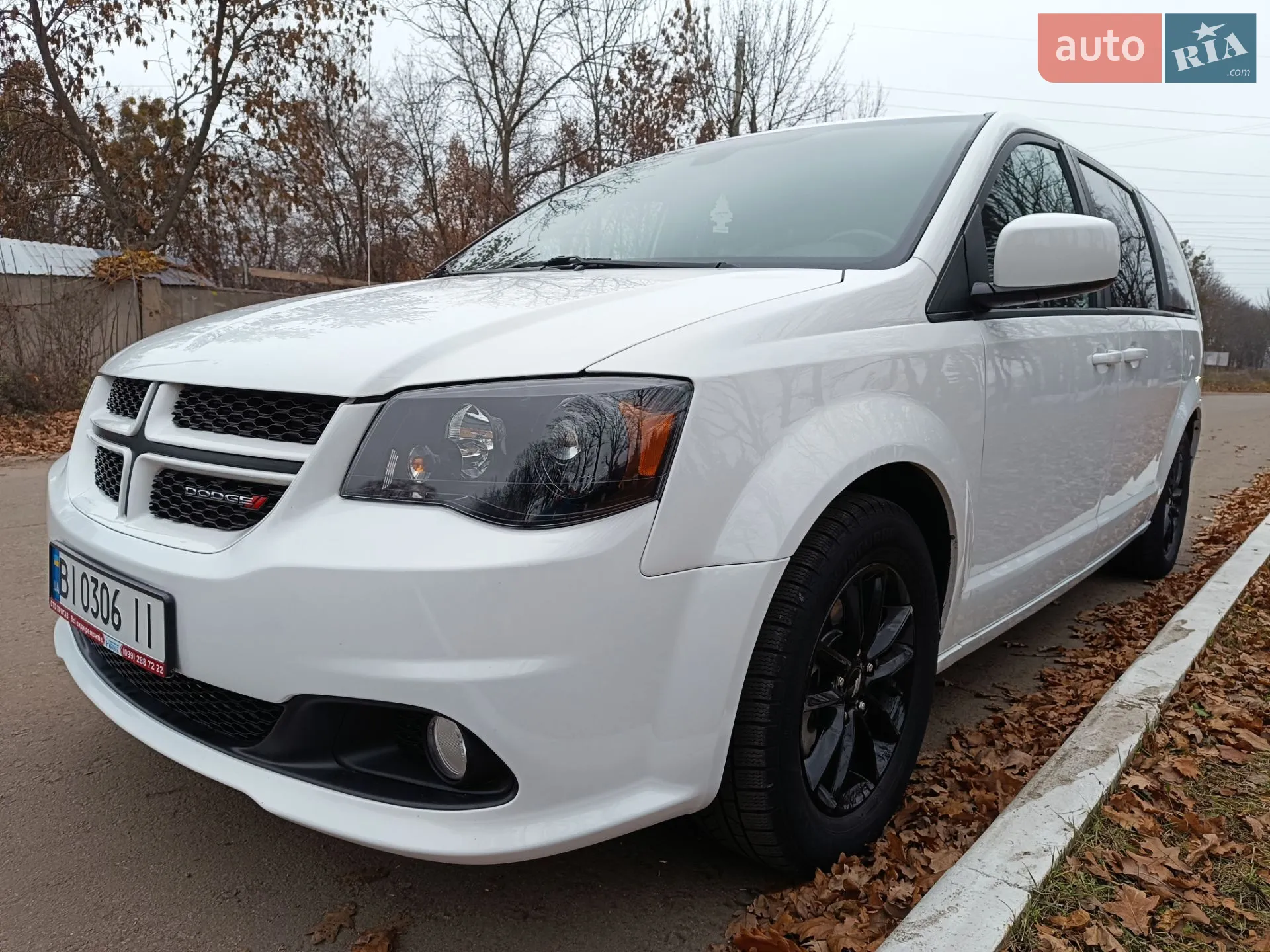 2020 Dodge Caravan - мініатюра 2